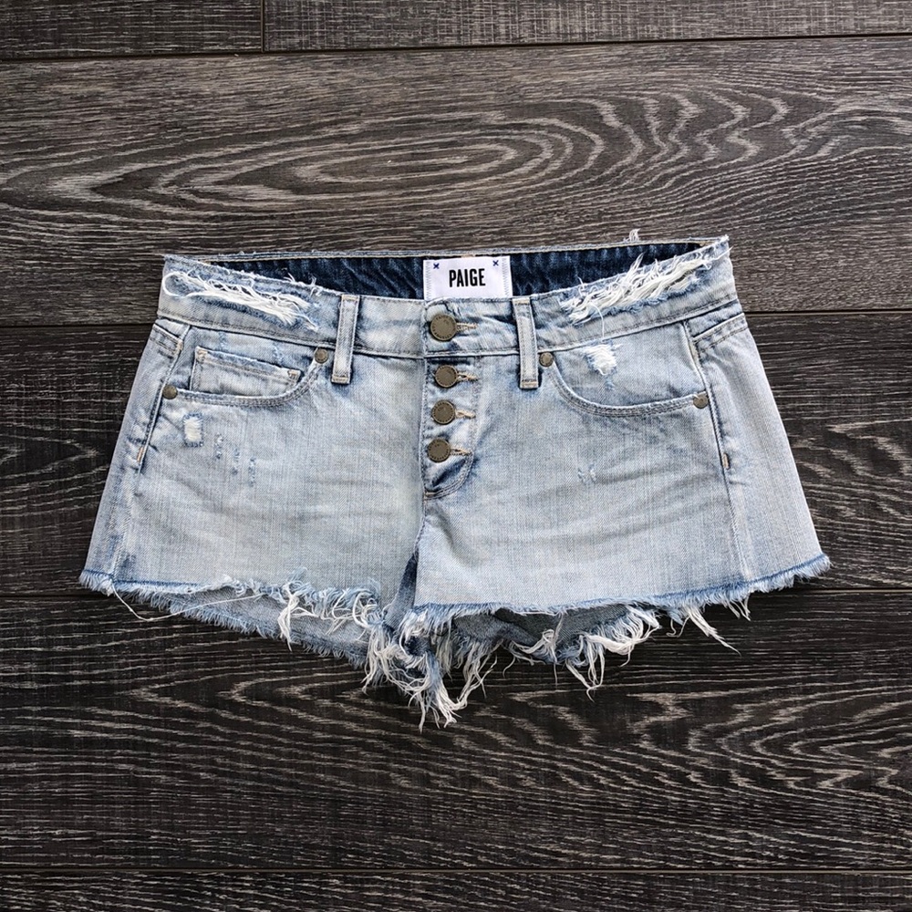 BRAND NEW PAIGE DENIM SHORTS SIZE 25